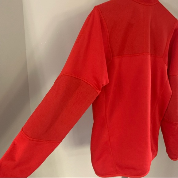 PATAGONIA Light Jacket - Picture 8 of 8